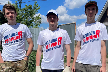 Молодежь помогает Орску восстановиться 